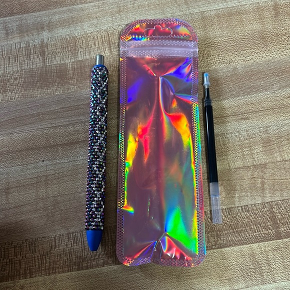 Gorgeous multi color rhinestone wrapped pen with ink refill - Picture 1 of 6